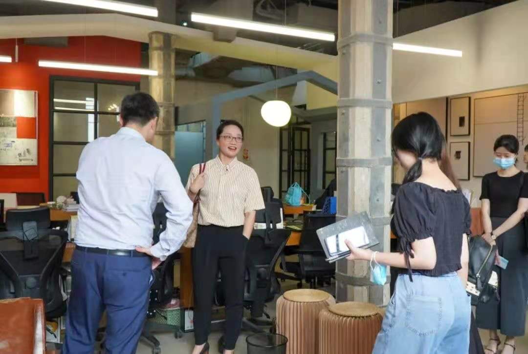湖北大学法学院张颖老师携学生团队来访交流-武汉知识产权律师事务所团队 湖北大学法学院张颖老师携学生团队来访交流-武汉知识产权律师事务所团队